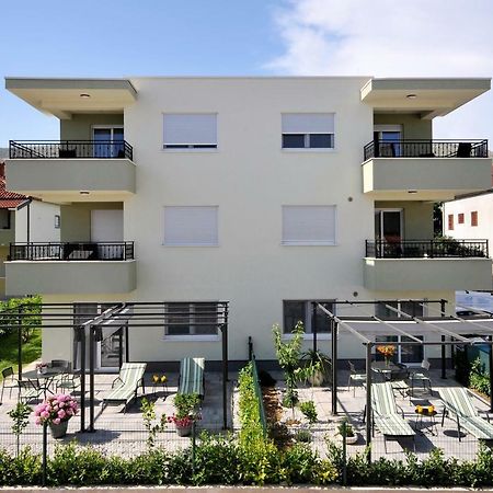 טרוגיר Apartments Town מראה חיצוני תמונה