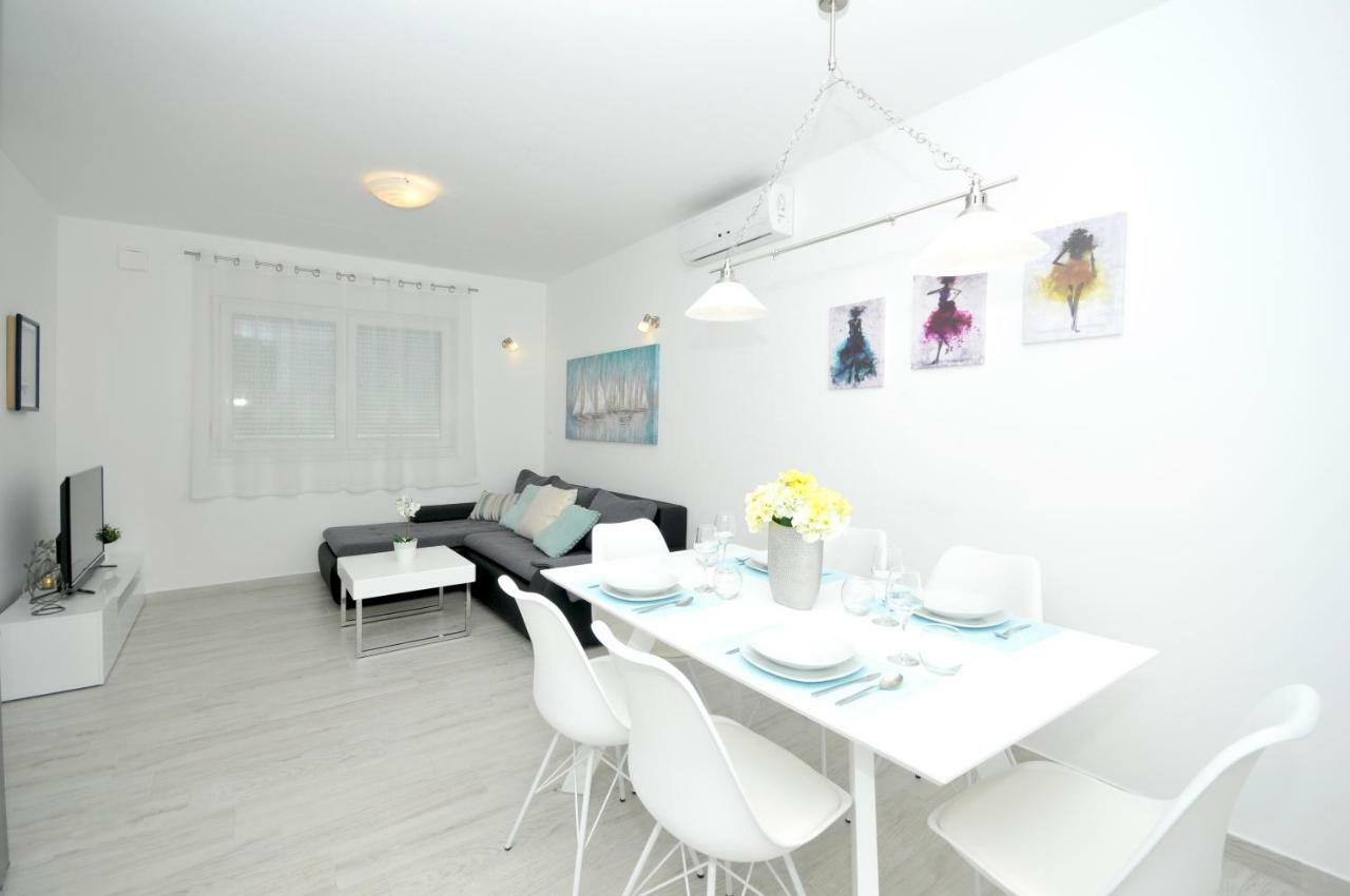 טרוגיר Apartments Town מראה חיצוני תמונה